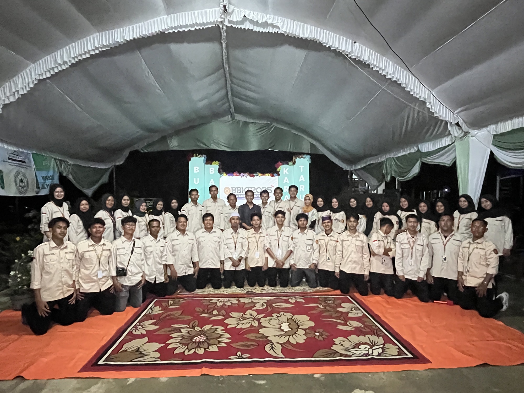 Camat Nipah Panjang Resmi Tutup Bulan Bakti Karang Taruna Desa Pemusiran Tahun 2025